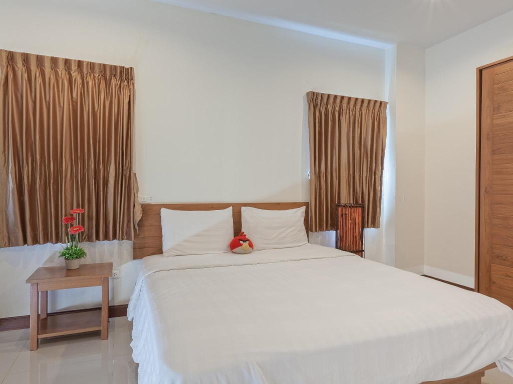 Huga Place Nai Harn Экстерьер фото