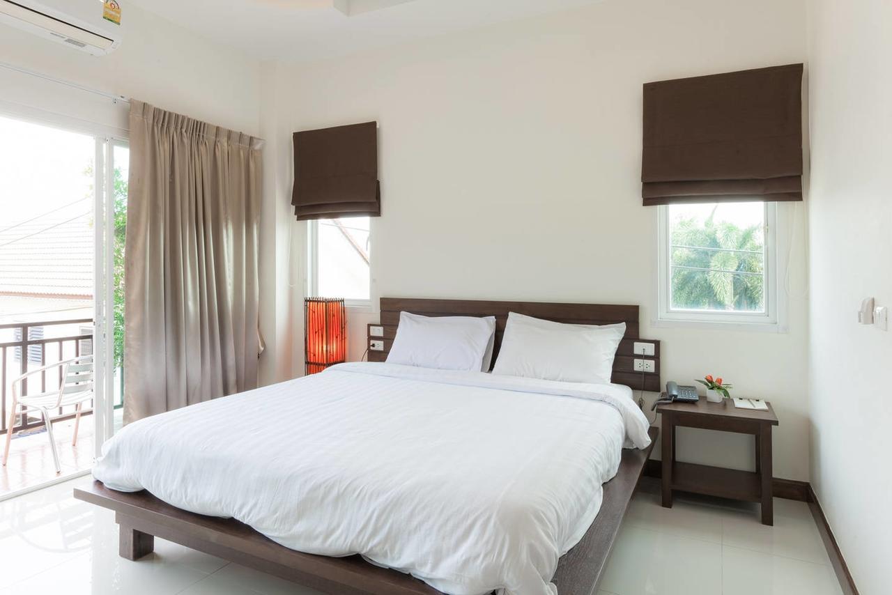 Huga Place Nai Harn Экстерьер фото